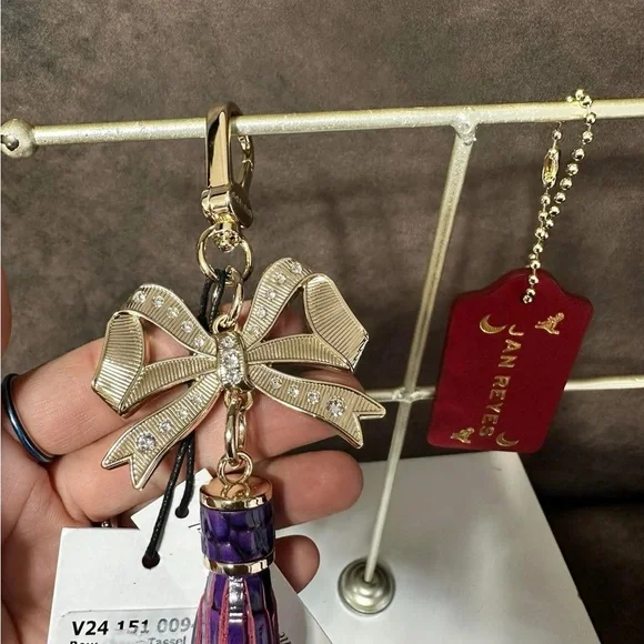 Brahmín keychain tassell - Picture 2 of 3